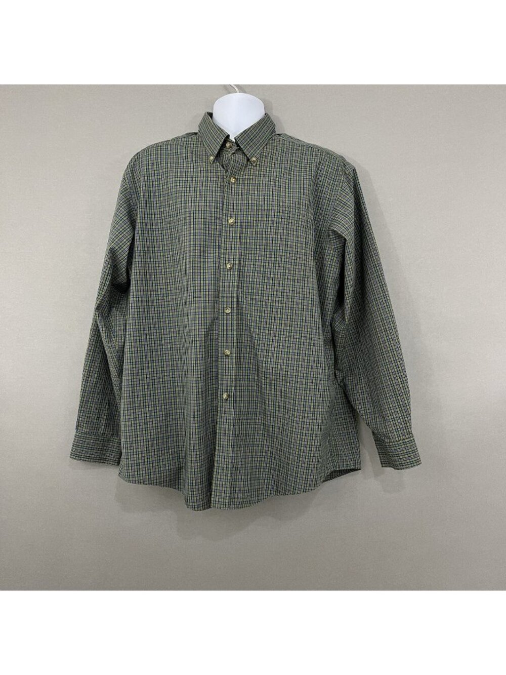 L.L.Bean Green Plaid Wrinkle Resistant Button Long Sleeve Shirt